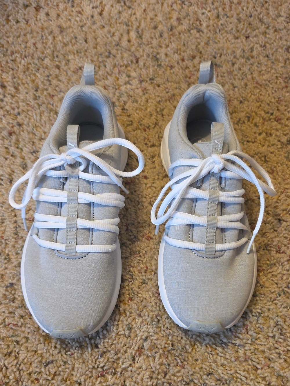 Puma Light Gray 6.5 Athletic Shoes